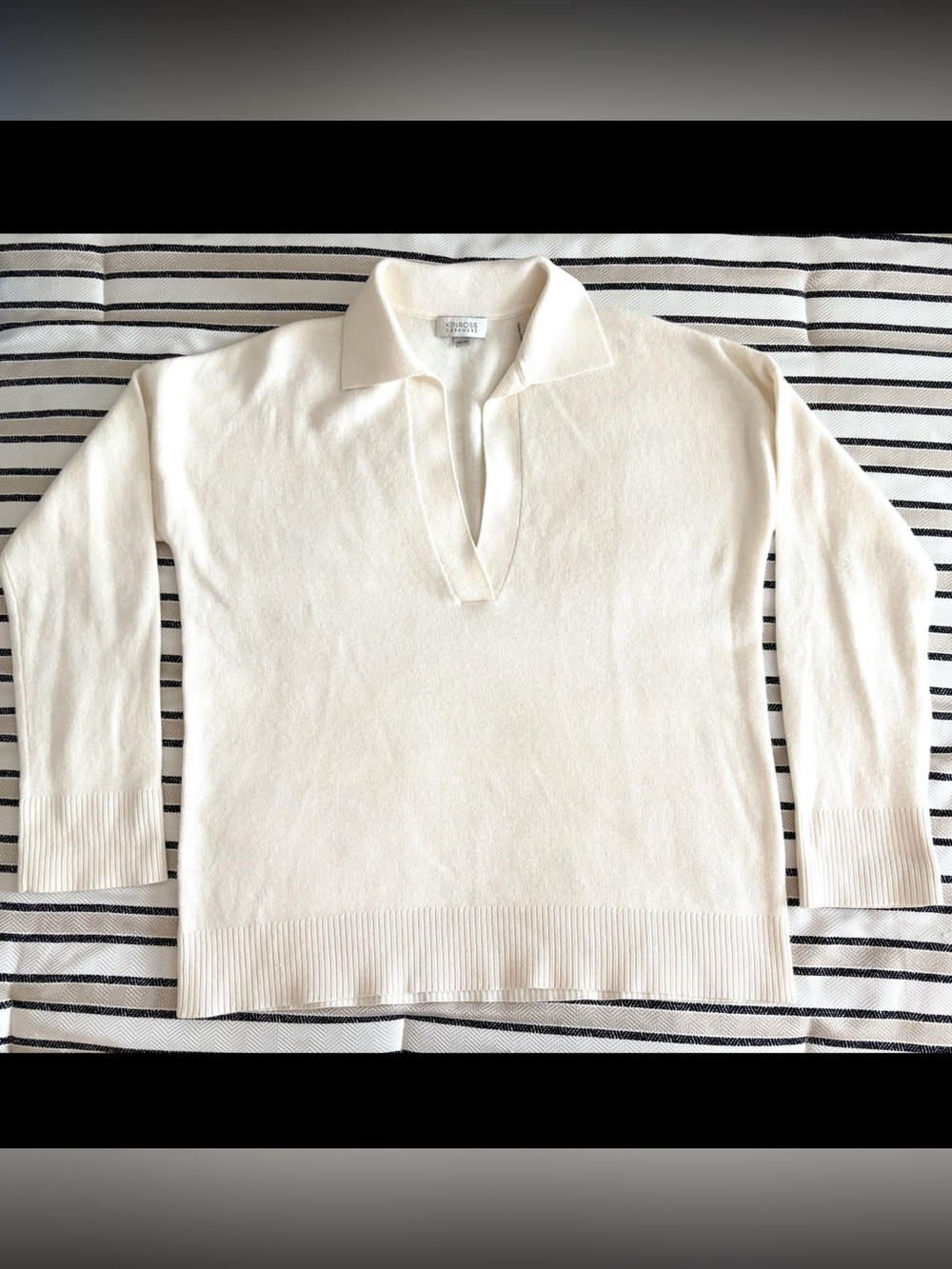 KINROSS Cashmere Blend V-neck Collared Sweater in winter white Wm Sz XS